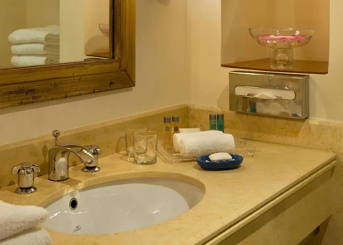 Novotel Resort 5*